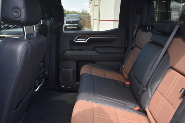 Used 2024 Chevrolet Silverado 1500 High Country w/ High Country Premium Package image 20