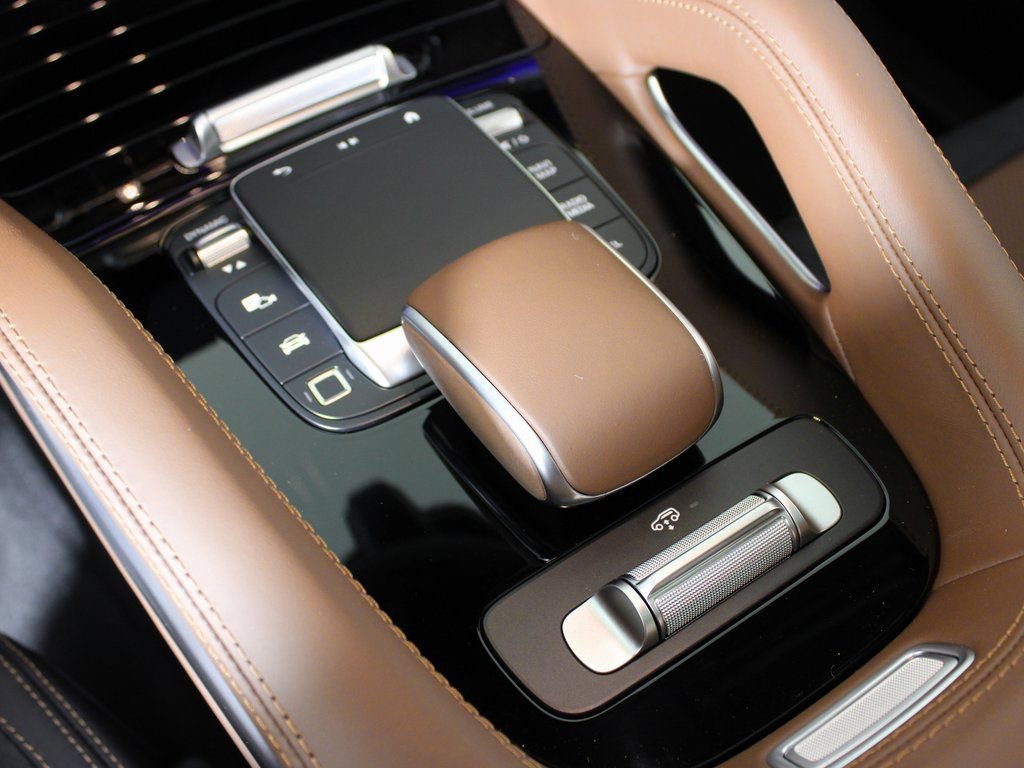 Used 2026 Mercedes-Benz GLE 53 AMG 4MATIC Coupe image 24