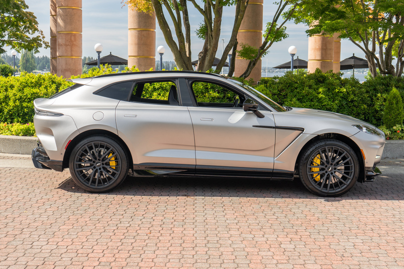 Used 2023 Aston Martin DBX 707 AWD/4WD image 48