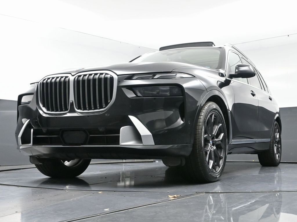 Used 2023 BMW X7 xDrive40i image 56