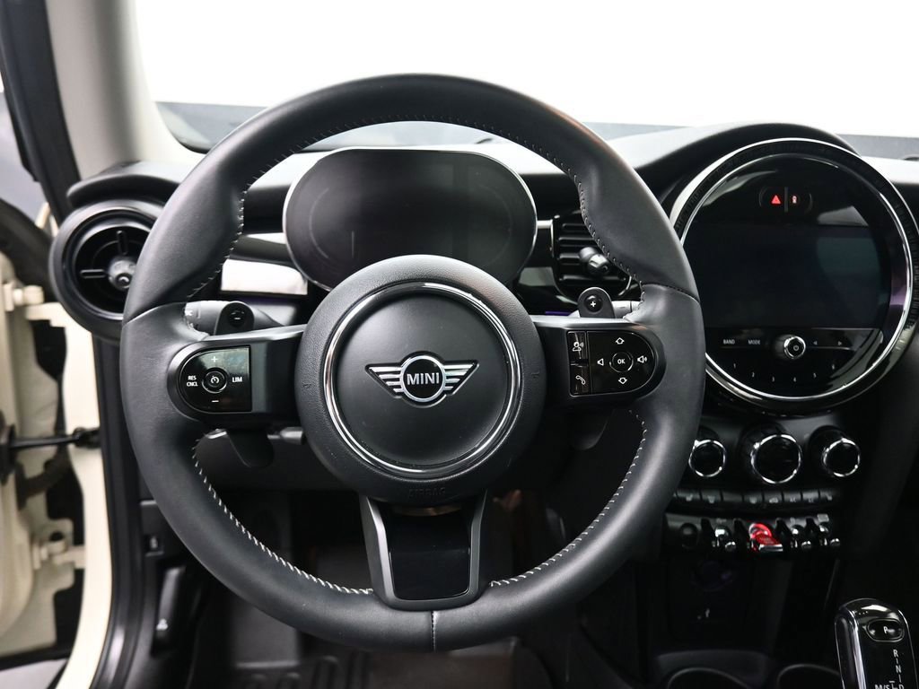 Used 2022 MINI Cooper S image 14