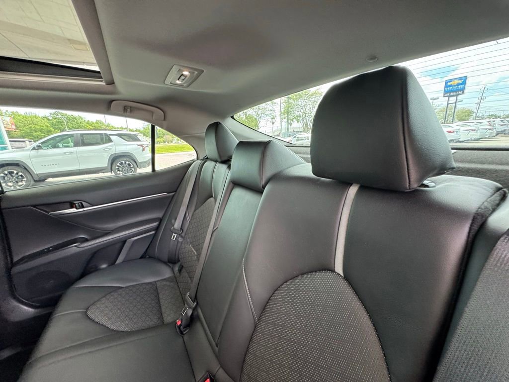Used 2019 Toyota Camry XSE FWD image 20