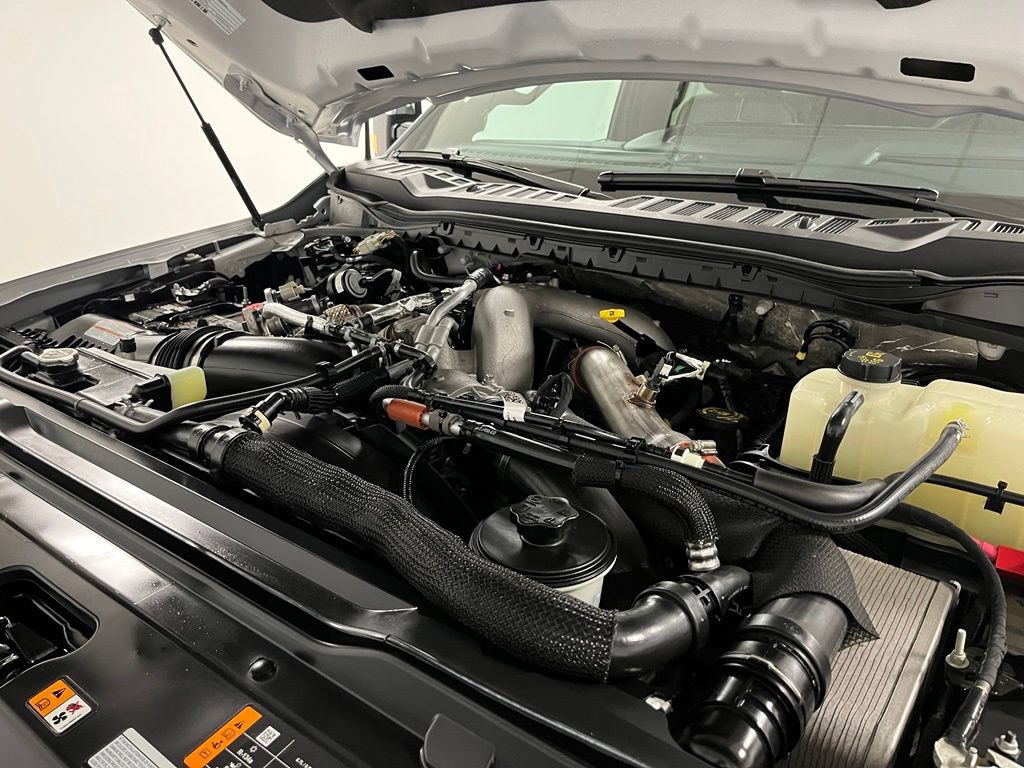 Used 2024 Ford F350 Platinum w/ Tremor Off-Road Package AWD/4WD image 63