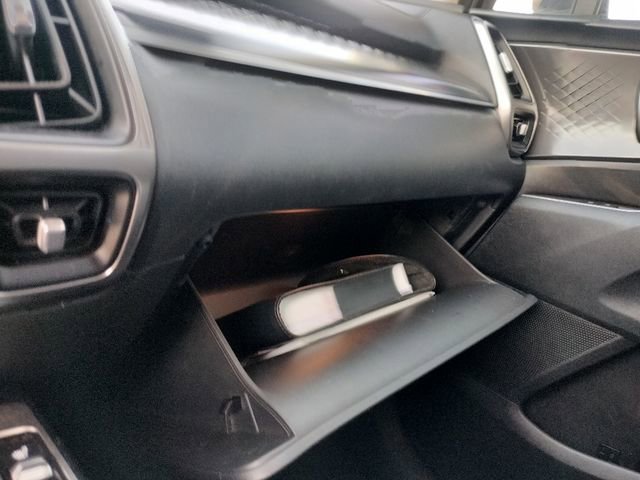 Used 2021 Kia Sorento S image 23