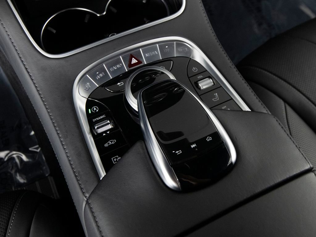 Used 2021 Mercedes-Benz S 560 4MATIC Coupe image 22