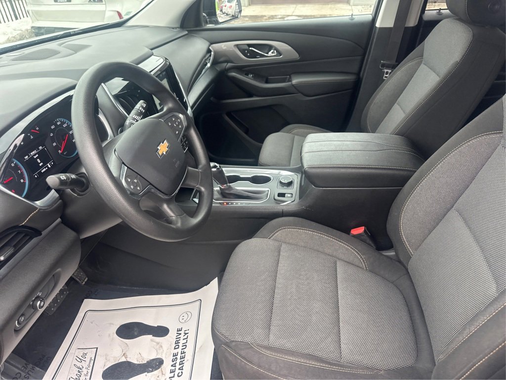 Used 2019 Chevrolet Traverse LS image 11