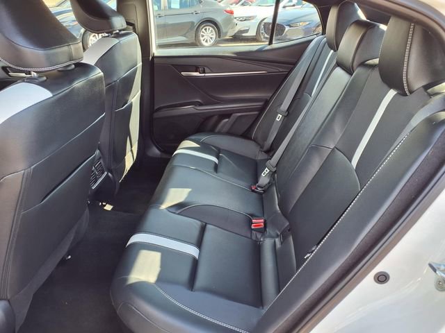 Used 2025 Toyota Camry SE FWD image 10