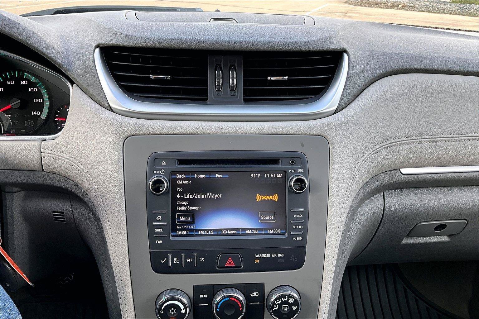 Used 2017 Chevrolet Traverse LS AWD/4WD image 33