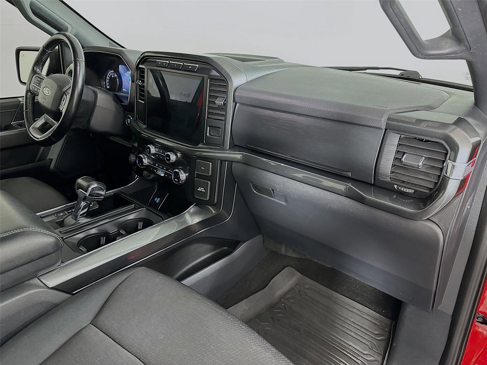 Used 2021 Ford F150 XLT w/ Equipment Group 302A High image 25