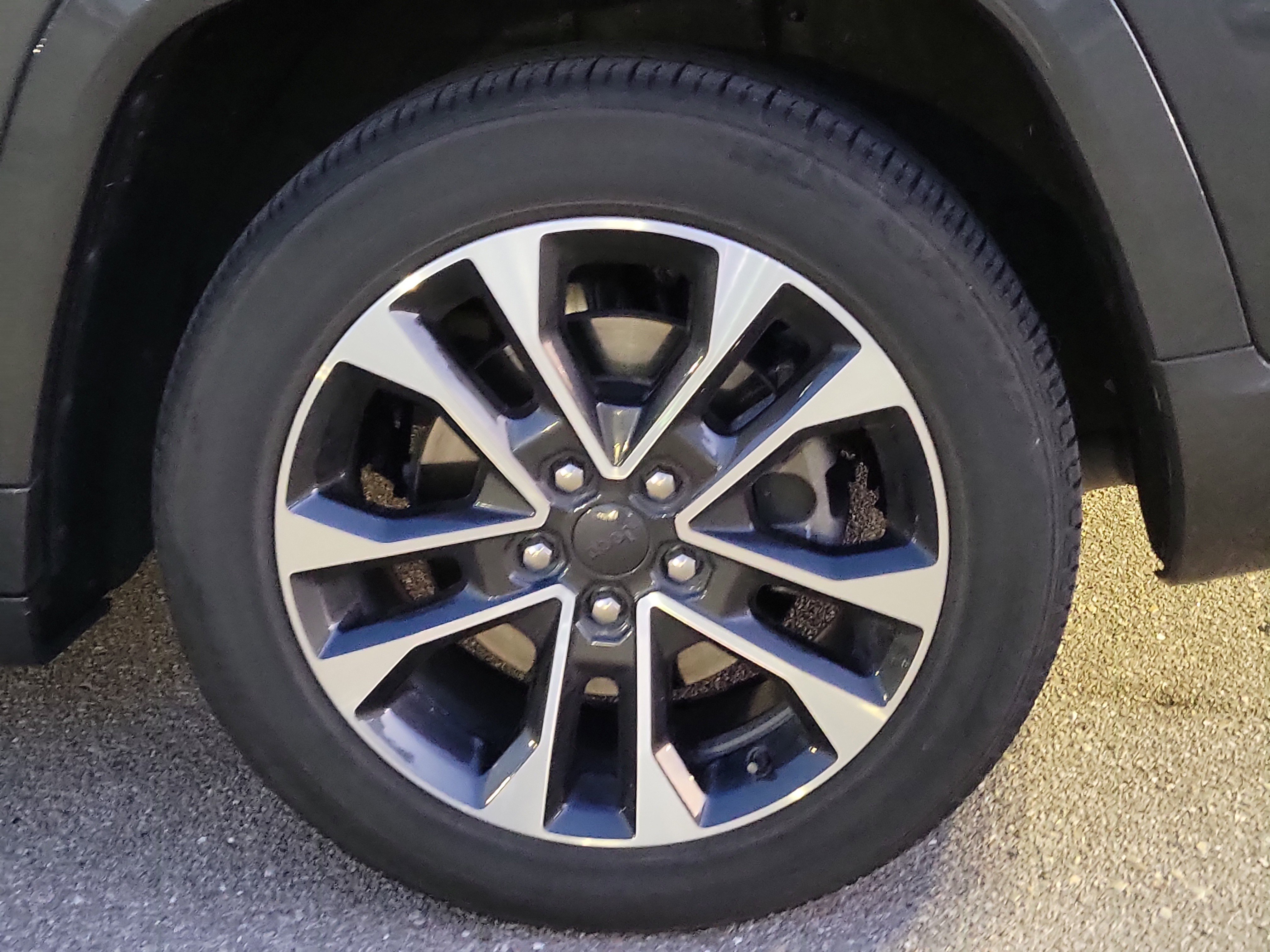 Used 2023 Jeep Grand Cherokee L Overland image 9