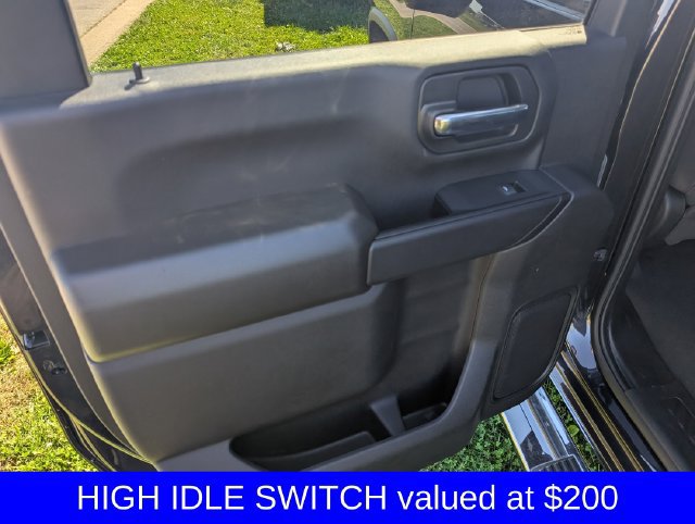 Used 2024 Chevrolet Silverado 2500 Custom w/ Custom Value Package AWD/4WD image 12