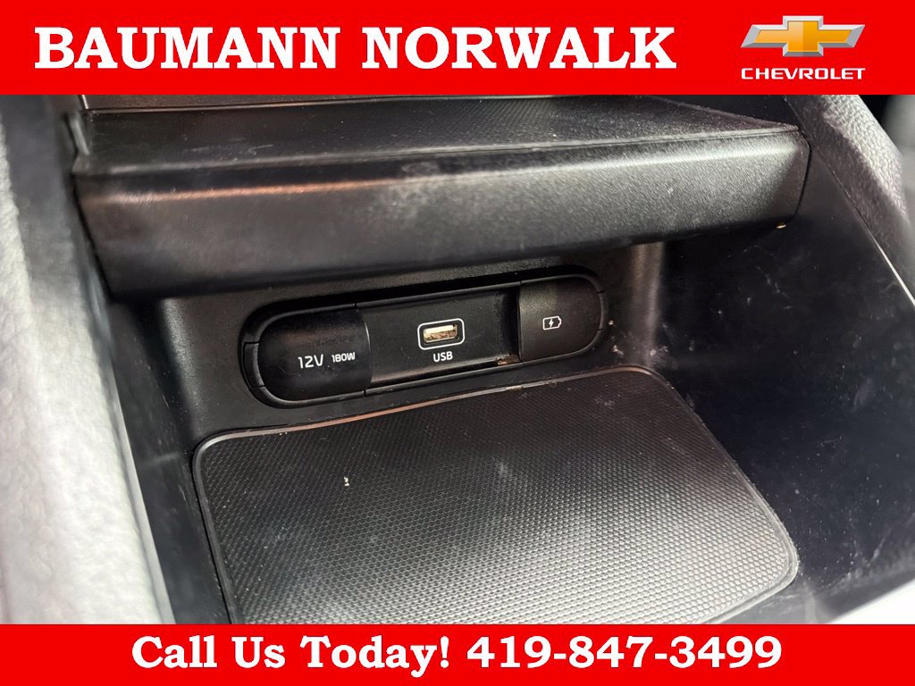 Used 2024 Kia Forte LXS w/ LXS Technology Package FWD image 27