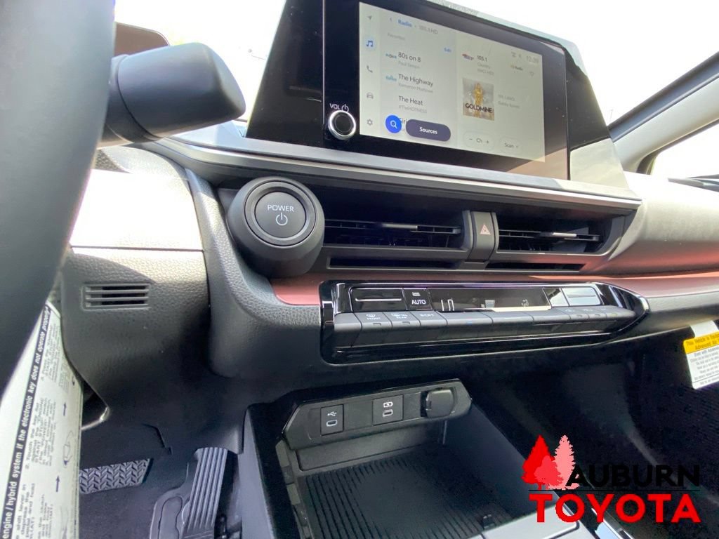 New 2026 Toyota Prius Plug-In Hybrid FWD image 33