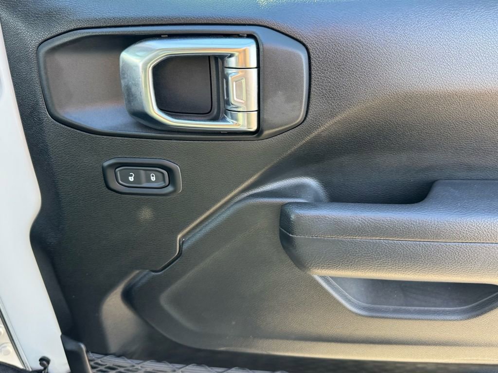 Used 2025 Jeep Gladiator Willys image 22