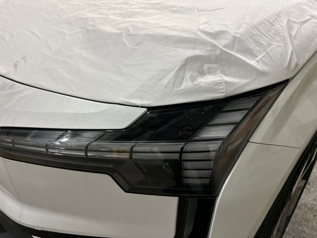 New 2026 Volvo EX30 Ultra w/ Climate Package image 7