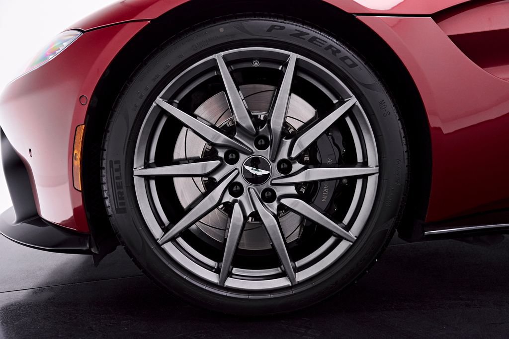 Used 2020 Aston Martin V8 Vantage Coupe RWD image 3