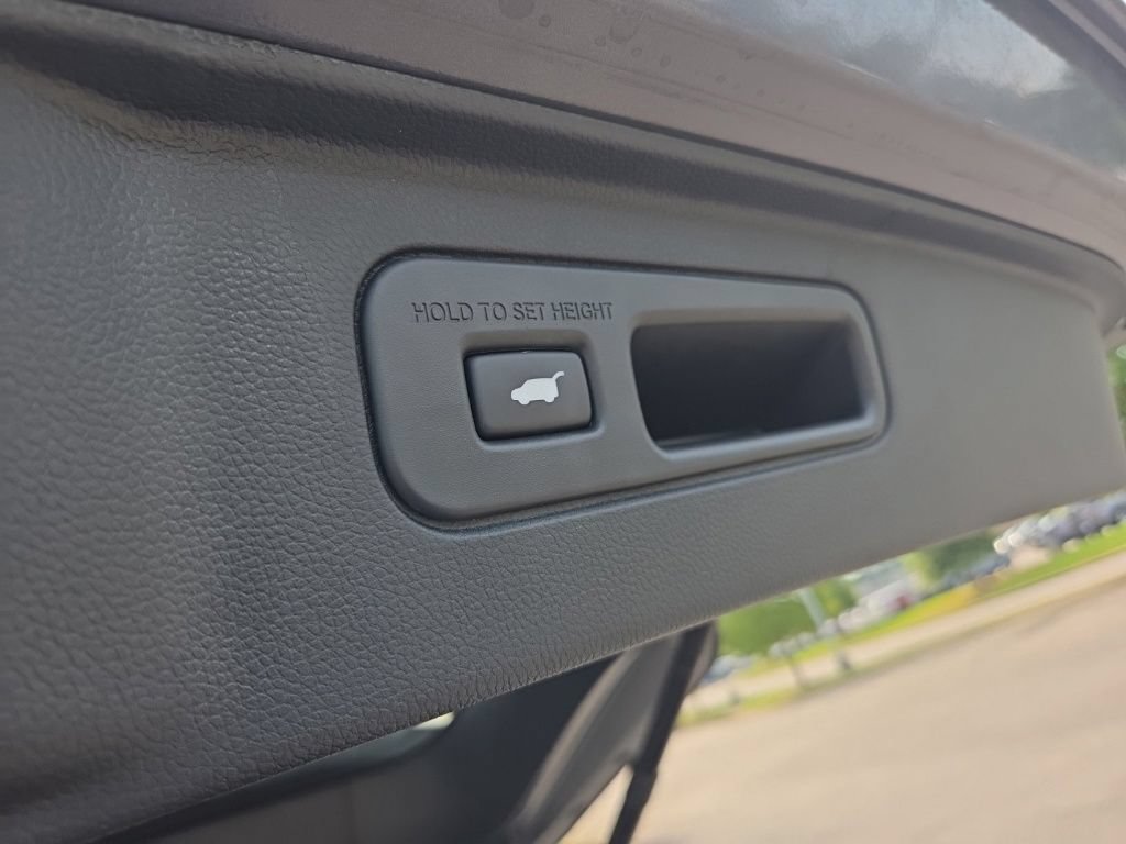 Used 2024 Honda Pilot Elite image 61