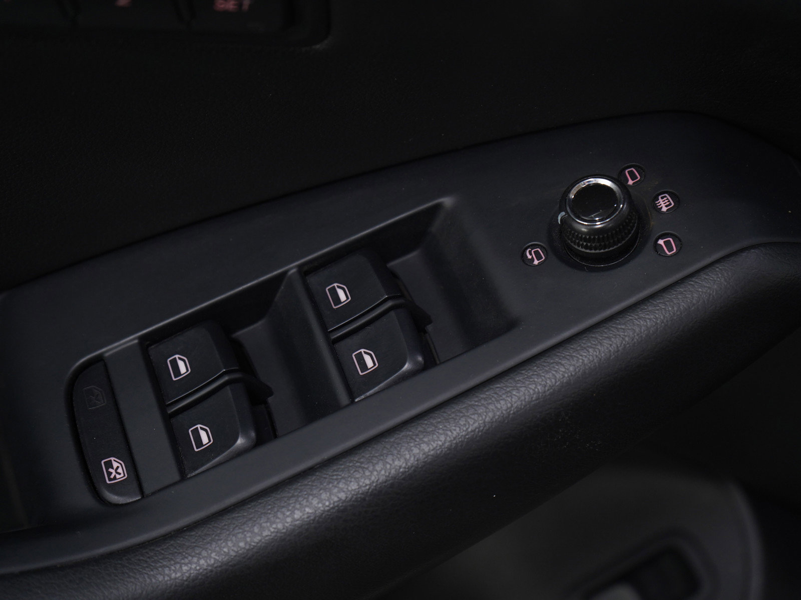 Used 2011 Audi Q5 2.0T Premium Plus image 22