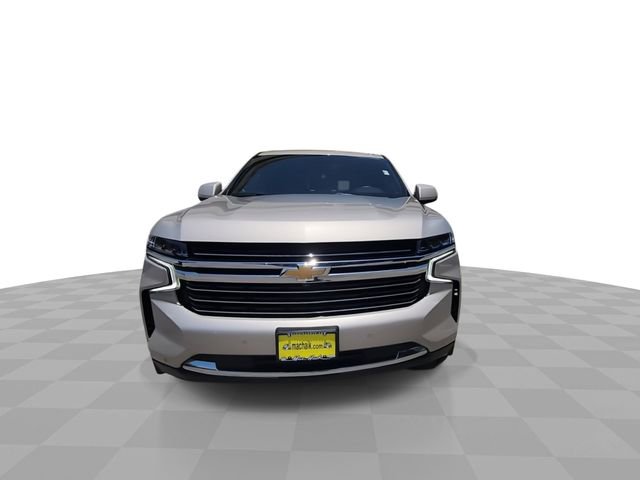 Used 2023 Chevrolet Suburban LT w/ LT Signature Plus Package RWD image 3