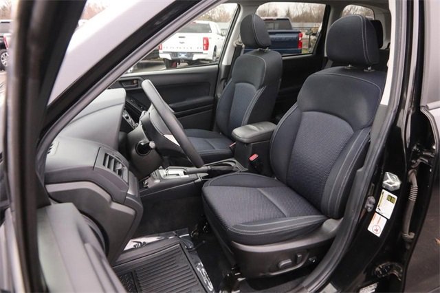 Used 2015 Subaru Forester 2.5i Premium image 9