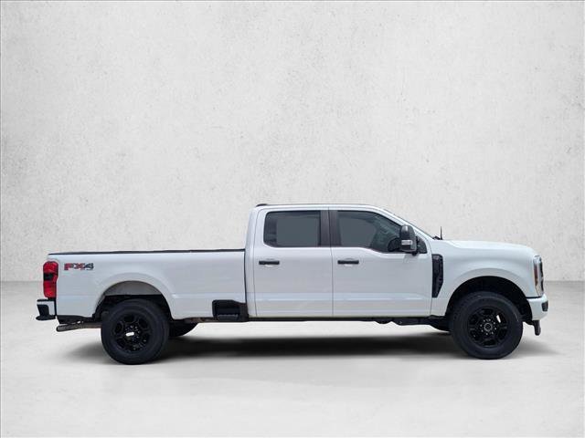 Used 2024 Ford F250 XL w/ STX Appearance Package AWD/4WD image 4