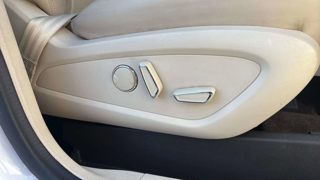 Used 2015 Lincoln MKC AWD w/ Equipment Group 102A Reserve image 12