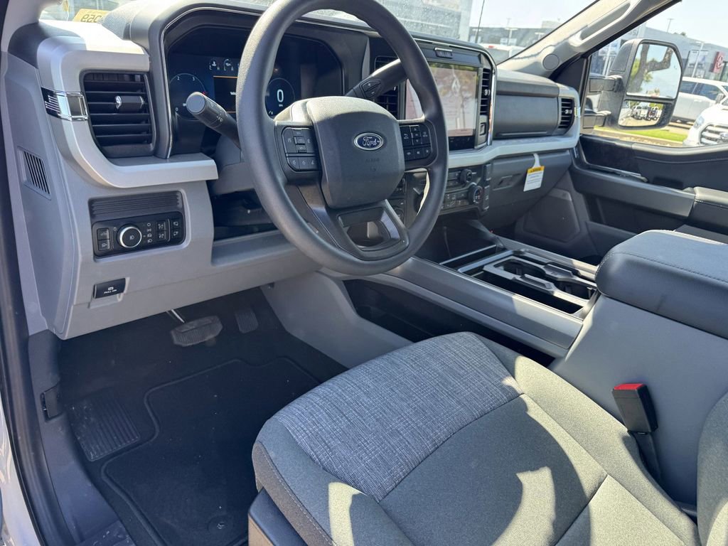 New 2026 Ford F250 XLT w/ XLT Premium Package image 13
