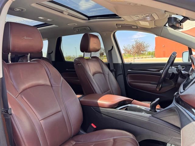 Used 2021 Buick Enclave Avenir w/ Avenir Technology Package AWD/4WD image 20