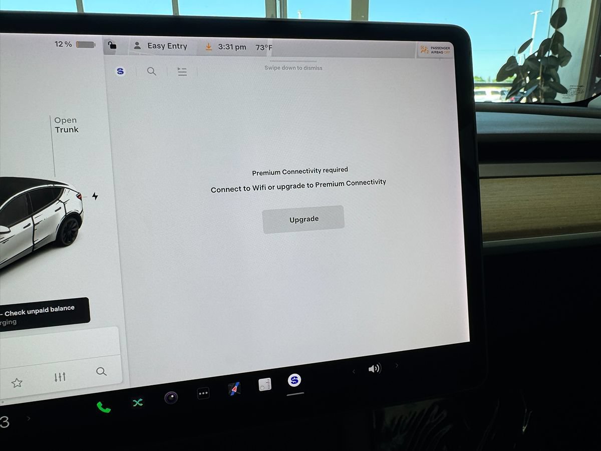 Used 2021 Tesla Model Y Long Range AWD/4WD image 43
