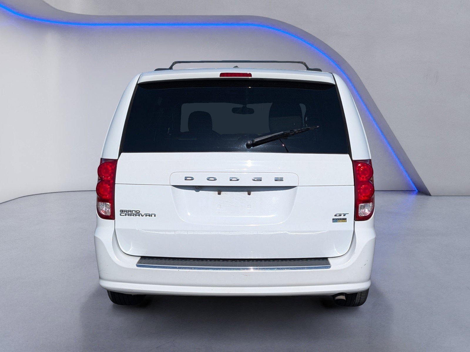 Used 2017 Dodge Grand Caravan GT FWD image 8