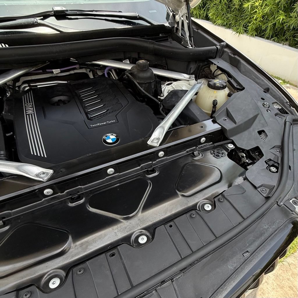 Used 2021 BMW X6 sDrive40i w/ M Sport Package RWD image 18