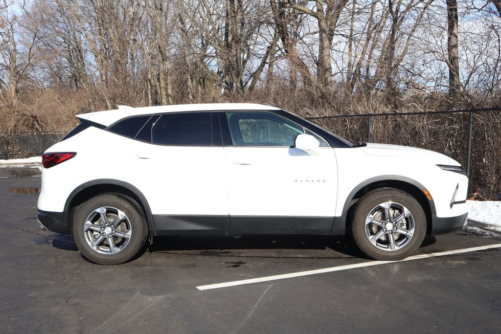 Certified 2023 Chevrolet Blazer LT image 11