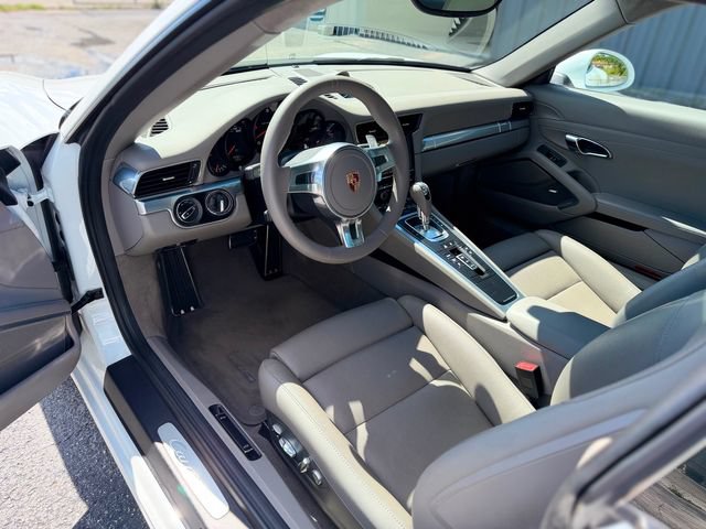 Used 2015 Porsche 911 Carrera w/ Sport Chrono Package RWD image 84