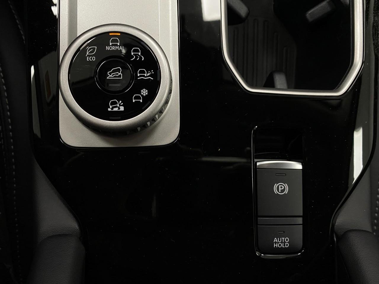 New 2026 Mitsubishi Outlander AWD image 27