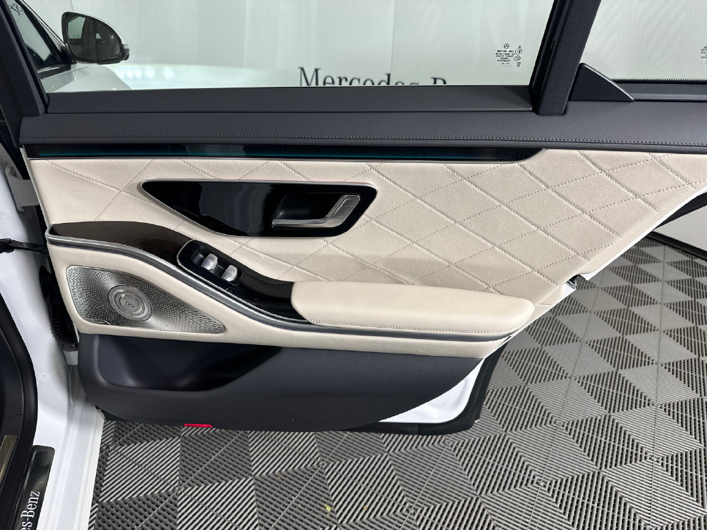 Certified 2026 Mercedes-Benz S 580 4MATIC Sedan image 17