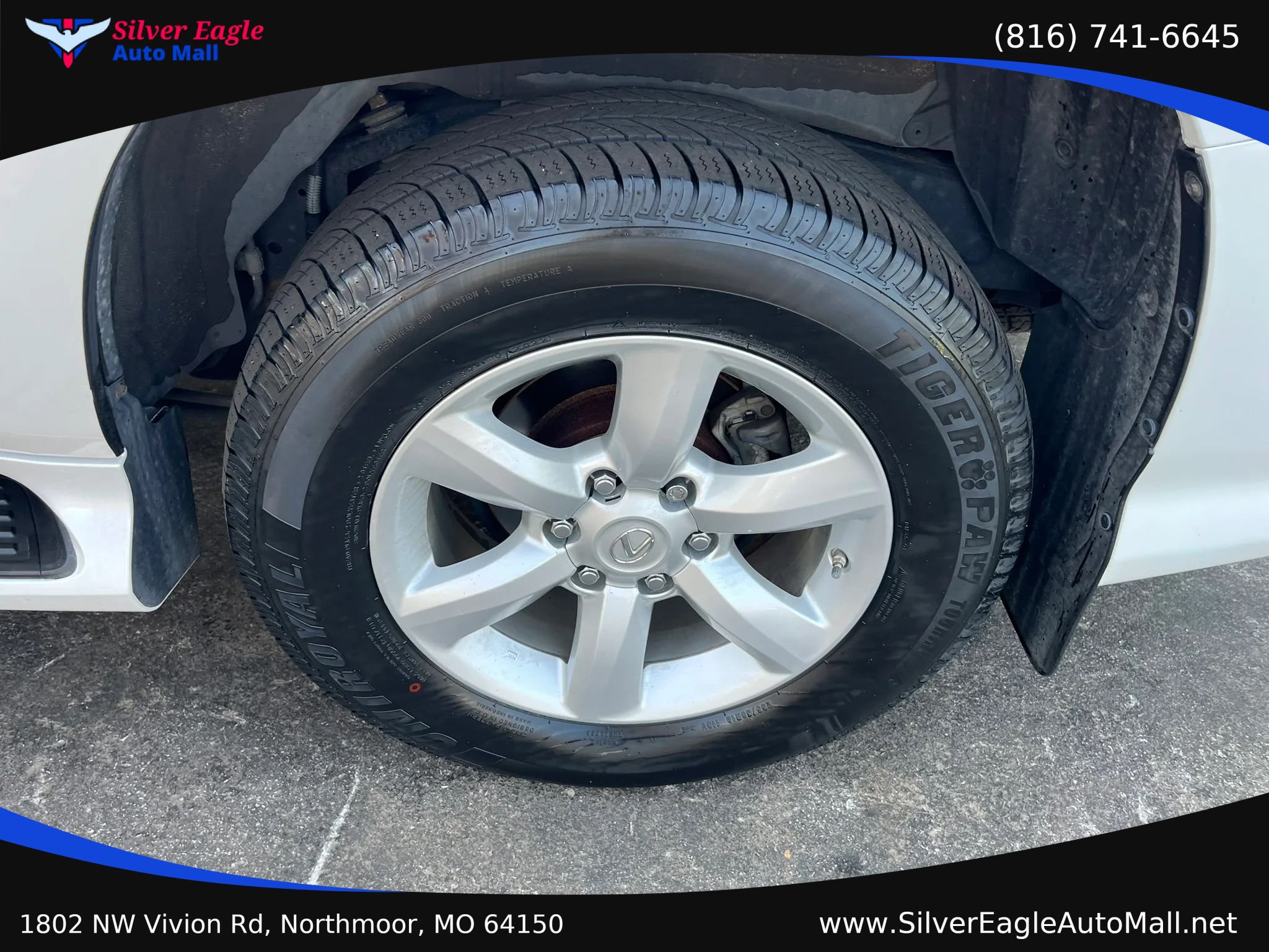 Used 2014 Lexus GX 460 Luxury AWD/4WD image 17