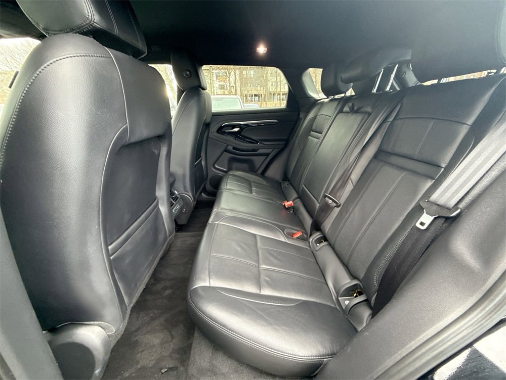 Used 2020 Land Rover Range Rover Evoque SE image 24