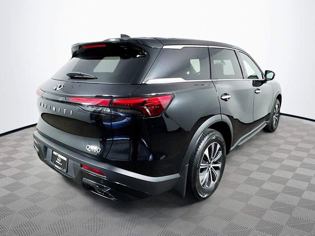 Used 2025 INFINITI QX60 Pure FWD image 5