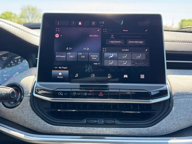 Used 2023 Jeep Compass Sport AWD/4WD image 16