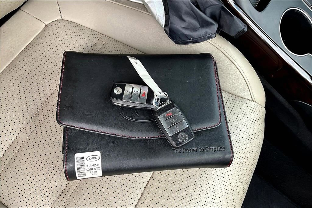 Used 2018 Kia Sorento EX w/ EX Advanced Touring Package image 11