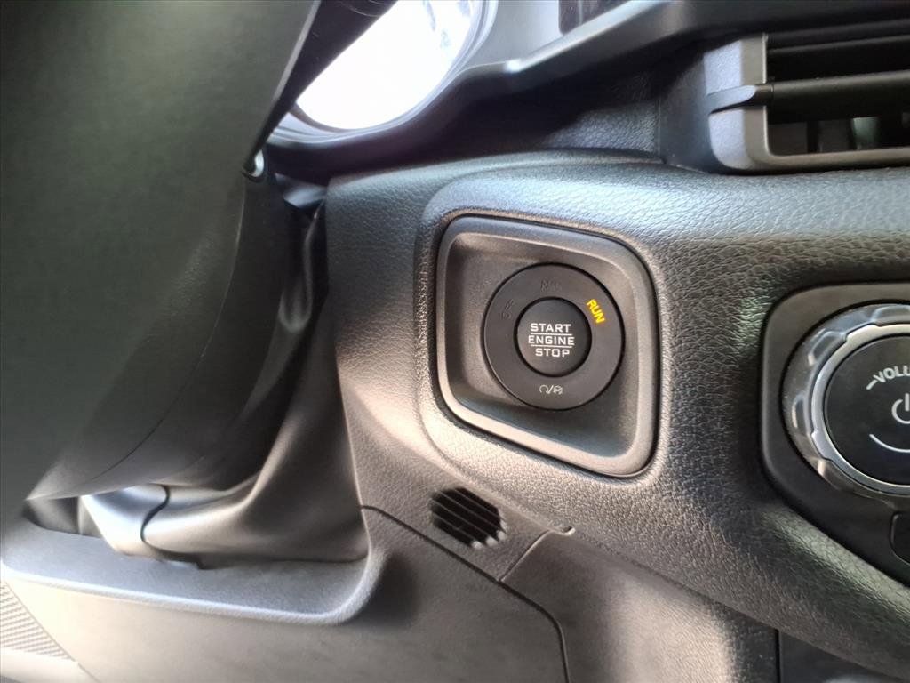 Used 2024 Jeep Wrangler Sport image 9