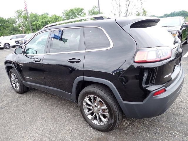 Used 2020 Jeep Cherokee Latitude Plus w/ Cold Weather Group AWD/4WD image 4