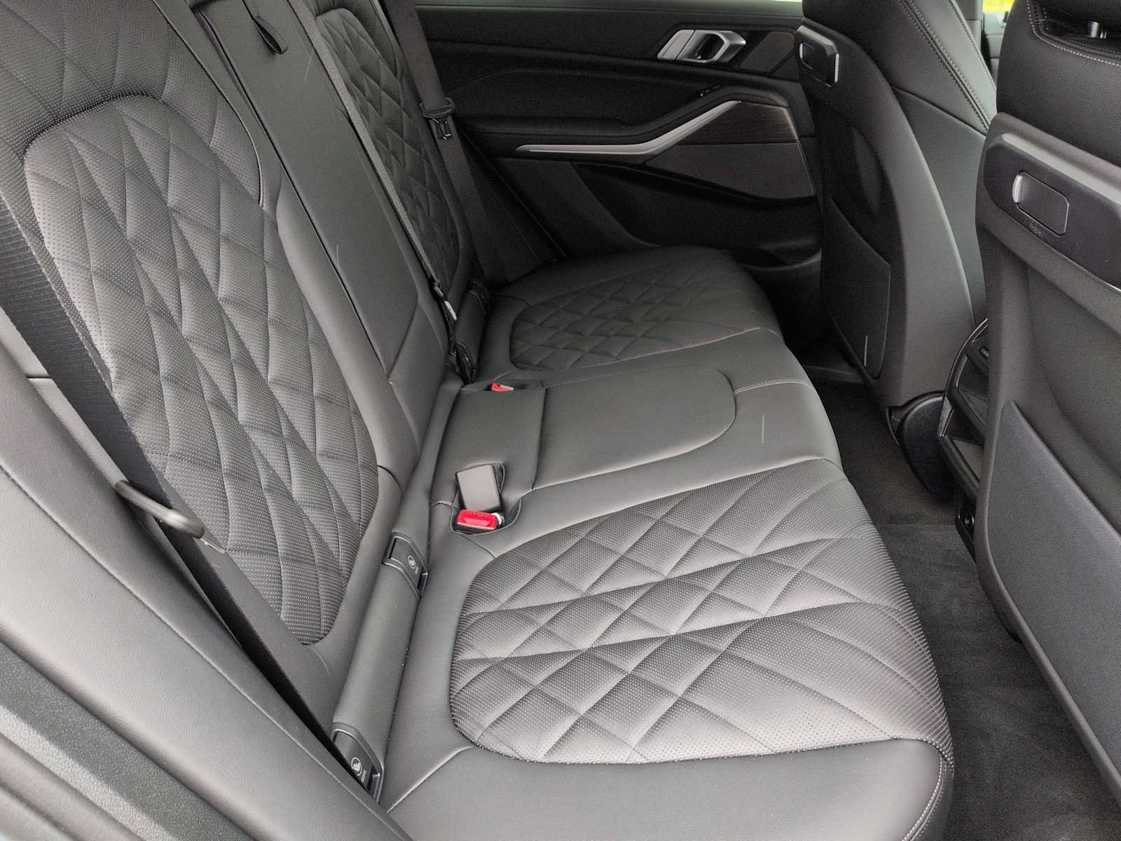Used 2026 BMW X5 xDrive40i w/ Premium Package AWD/4WD image 20