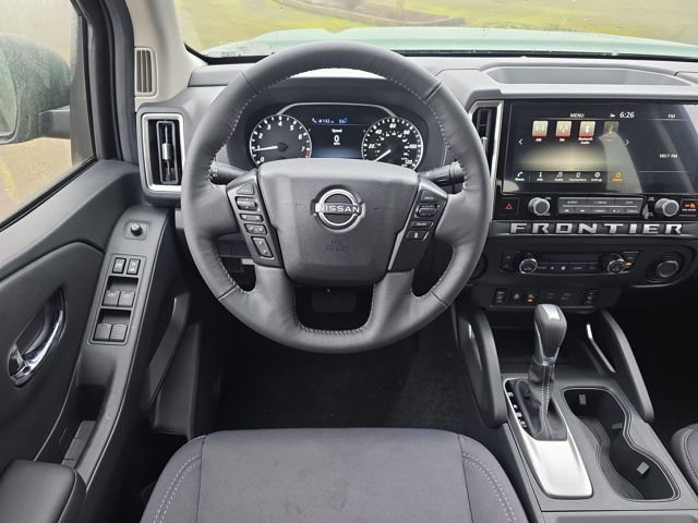 New 2026 Nissan Frontier SV w/ SV Convenience Package image 17