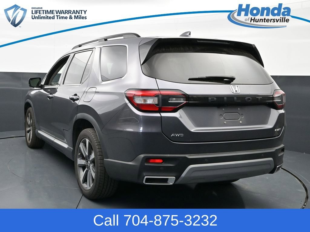 Used 2023 Honda Pilot Elite image 6