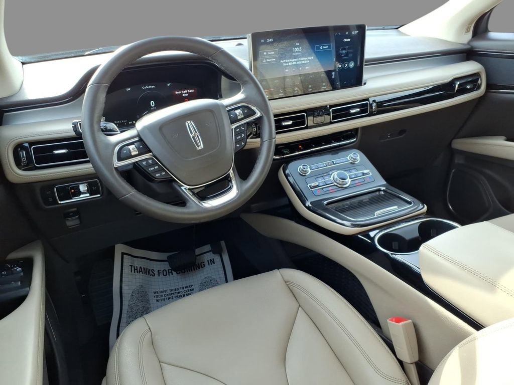 Certified 2023 Lincoln Nautilus FWD image 6