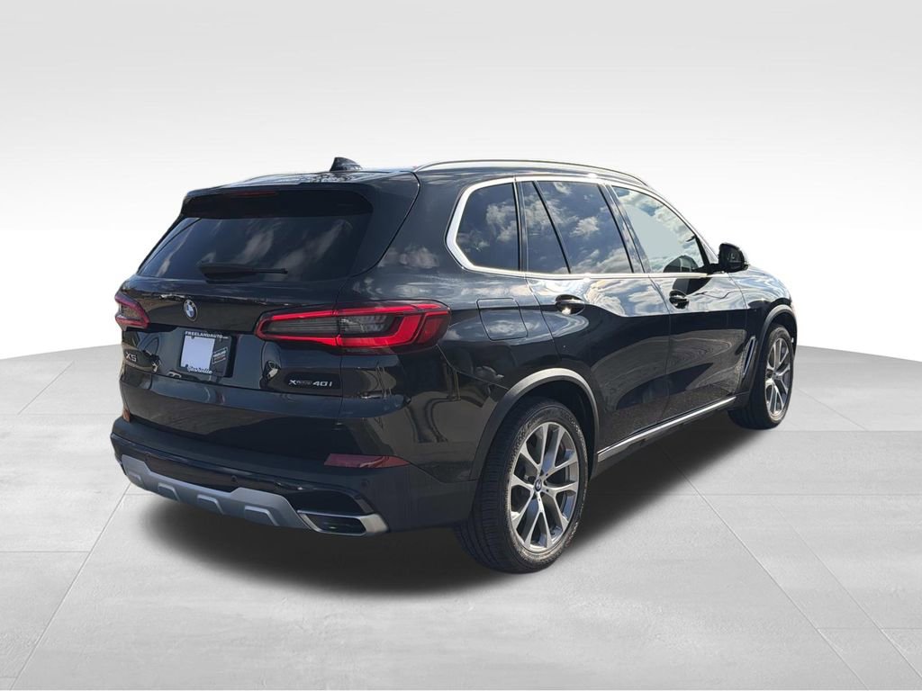 Used 2019 BMW X5 xDrive40i w/ Premium Package 2 image 3
