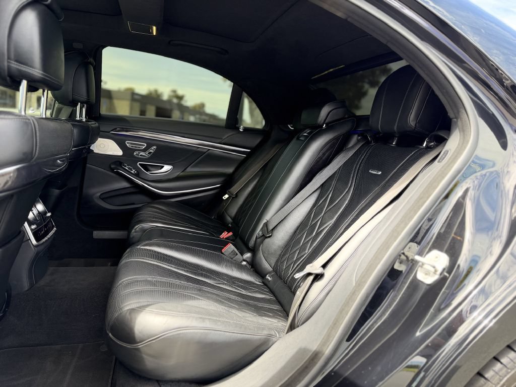 Used 2018 Mercedes-Benz S 63 AMG S 4MATIC Sedan image 19