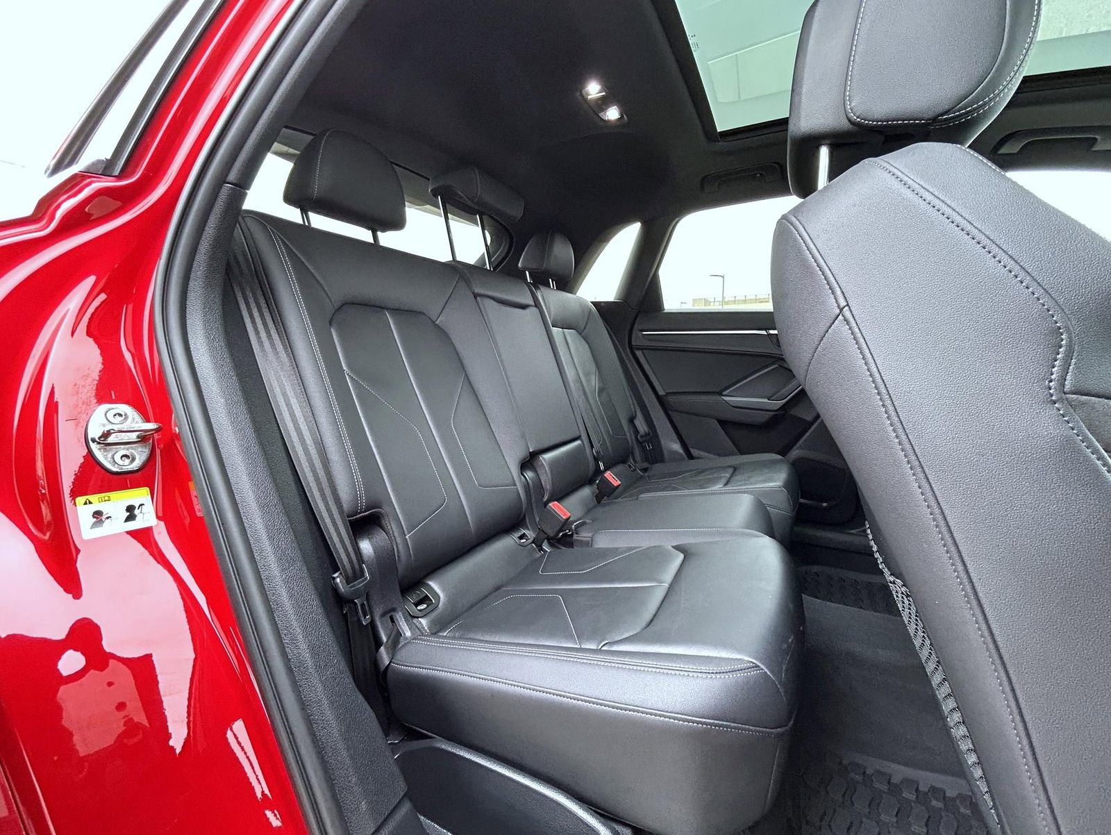 Used 2020 Audi Q3 2.0T Premium Plus w/ Premium Plus Package image 18