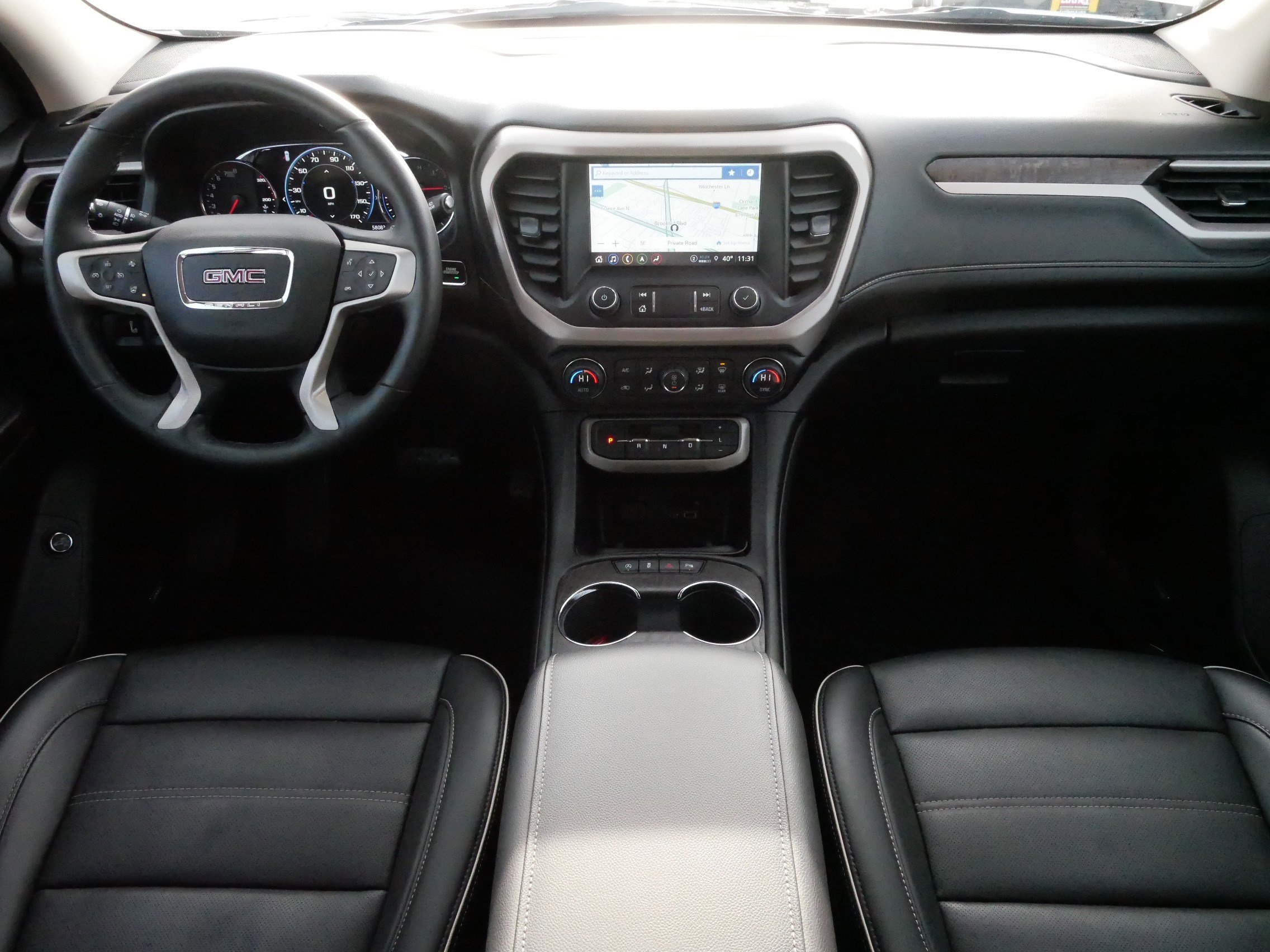 Used 2023 GMC Acadia Denali w/ Black Diamond Edition image 10